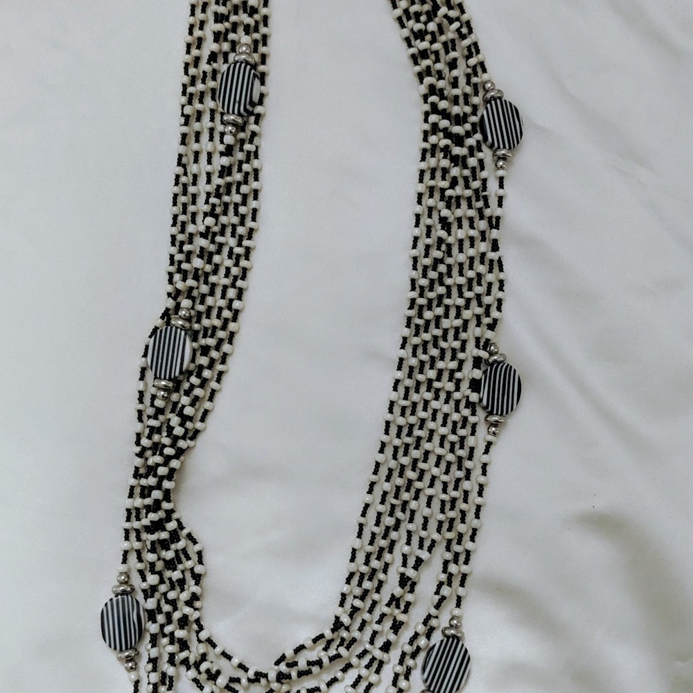 Black and White Bead Necklace